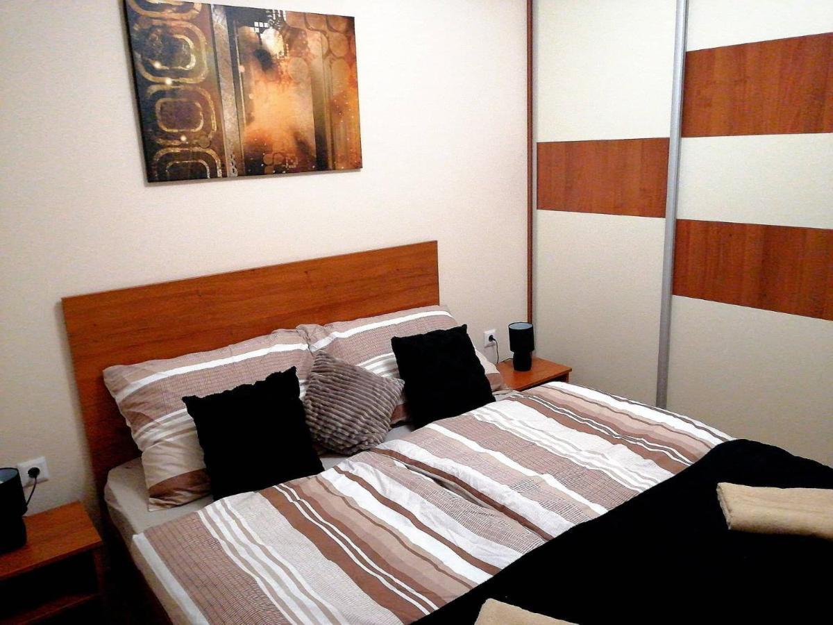 Olga Apartman Szeged Exterior photo